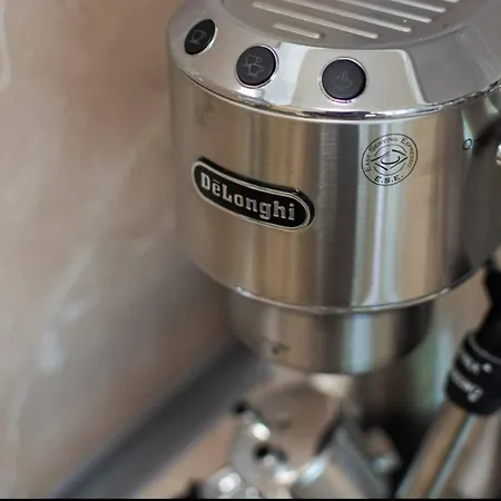 Spacious - Philadelphia Sofia